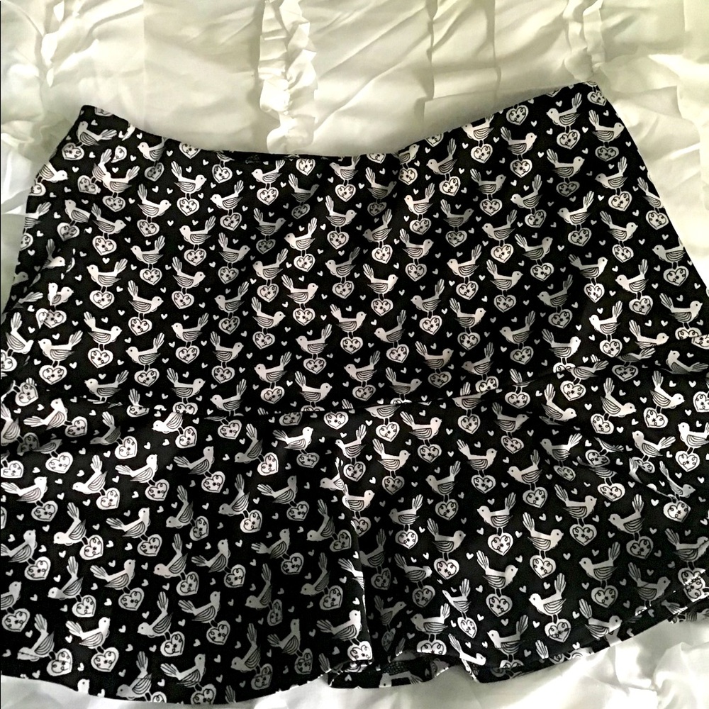 Aeropostale Juniors Black Dove Twirl Mini Skirt